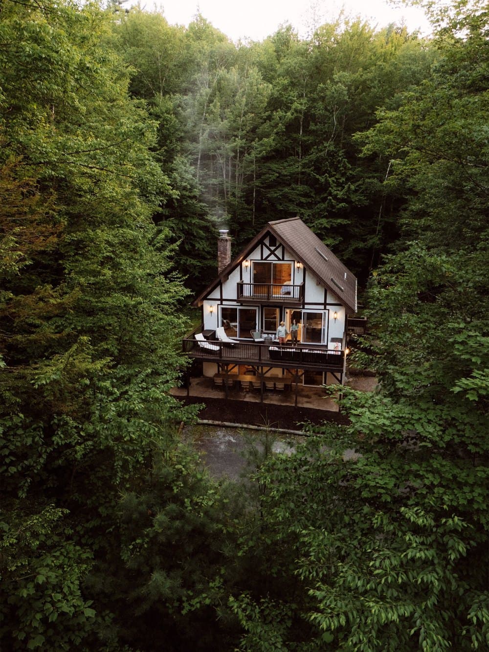 Vacation Homes: The Smart Pivot as Mortgage Rates Top 6% and Urban Mar