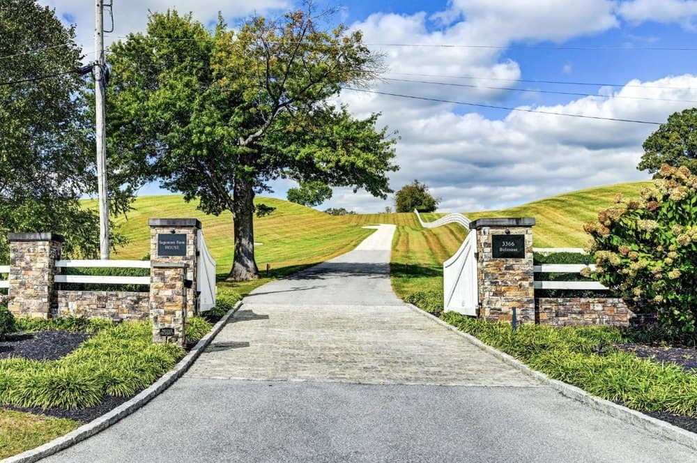 Lujo en crisis: La histórica finca ecuestre de $16.5 millones que nadi