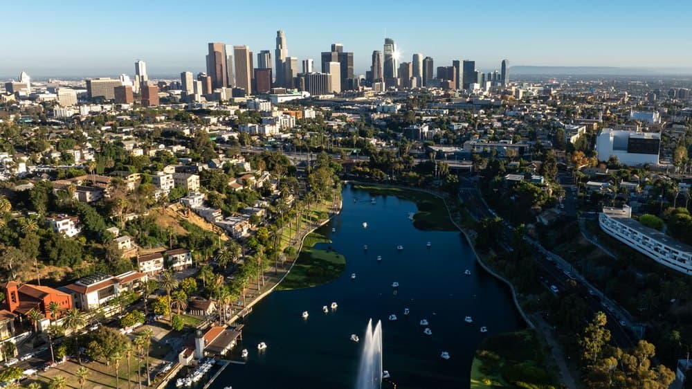 California Exodus: Living in Los Angeles Costs $250,000+ Annually, Res