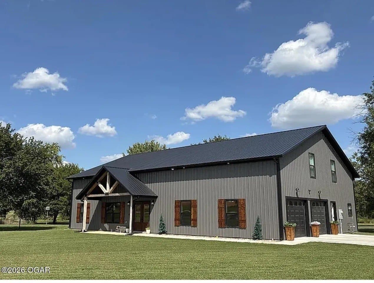 Vivienda asequible: El auge de barndominiums y casas de invitados rede